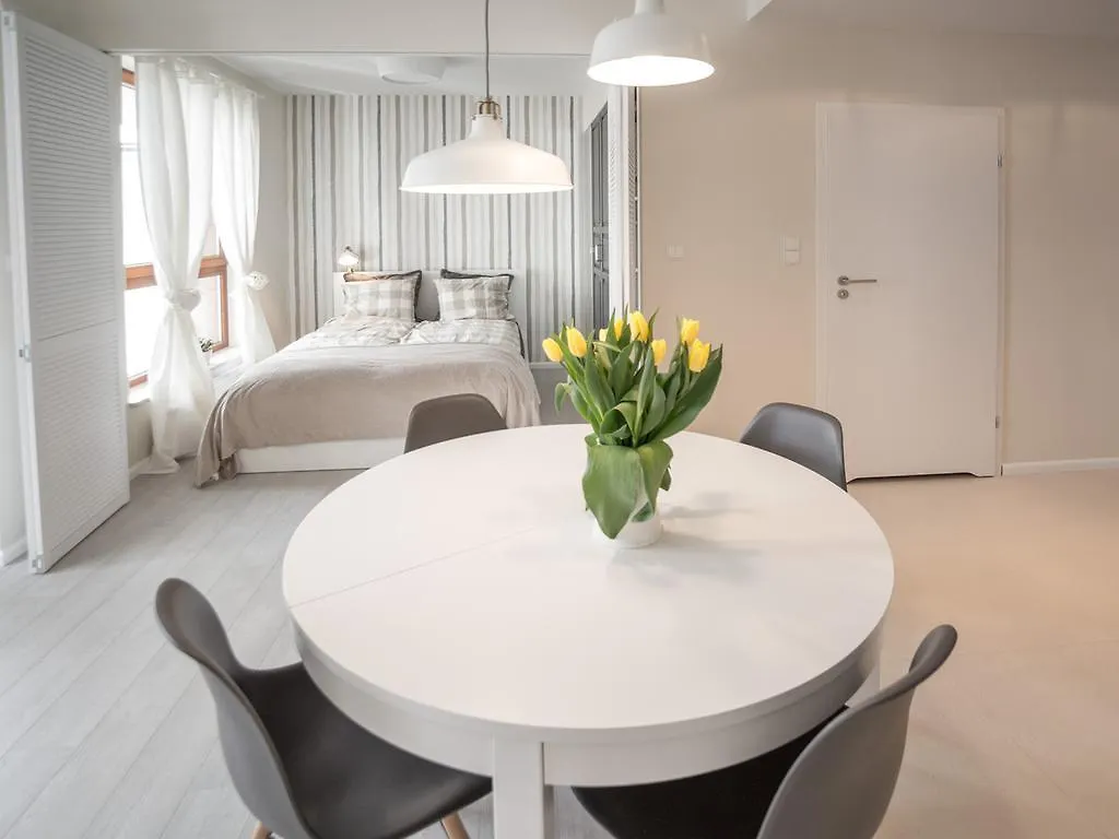 Apartament Z Widokiem Na Dworek Gdansk 0*,